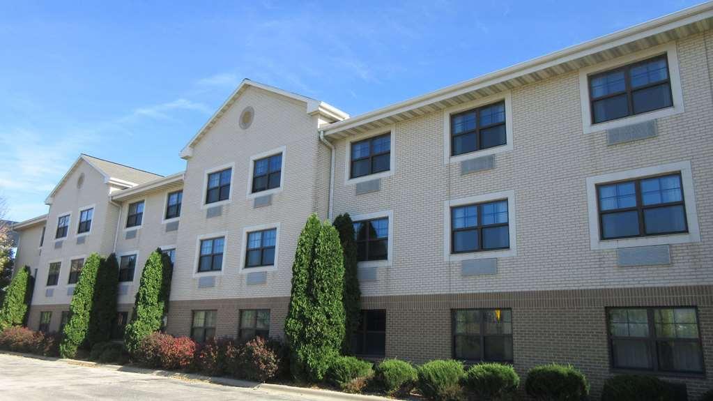 Mainstay Suites Rochester South Mayo Clinic Exterior photo